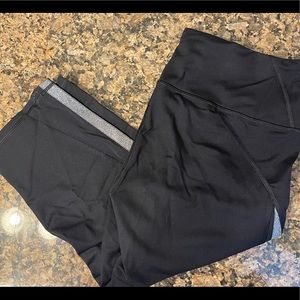 Victoria secret sport knockout crop